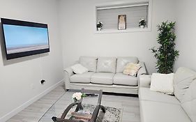 New Built House, Stay In Style Guest Suite, 2Bedroom, 2Bed, 2Bath
