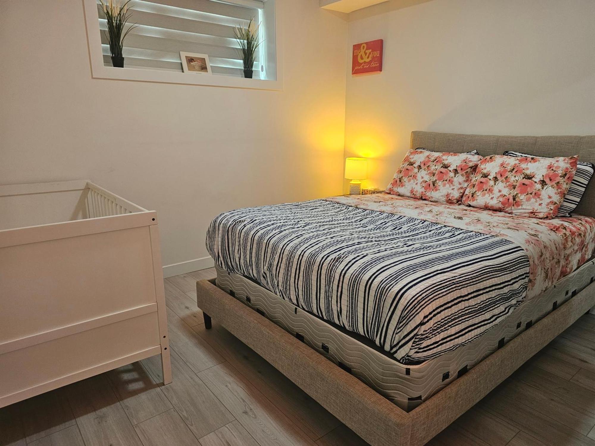 New Built House, Stay In Style Guest Suite, 2Bedroom, 2Bed, 2Bath Edmonton Exterior photo